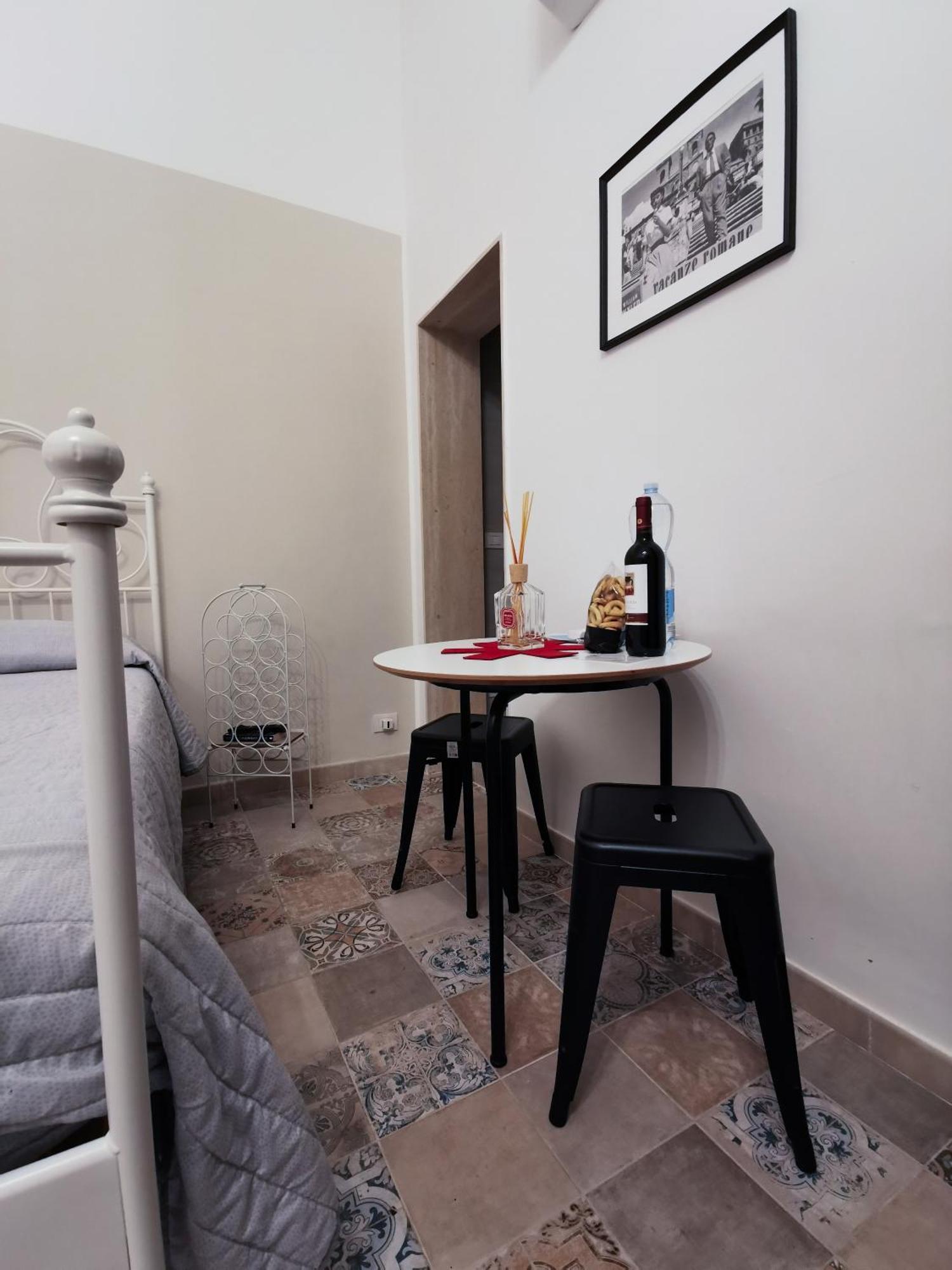 Whiteflower Apartments Bari Camera foto